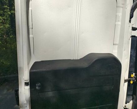 Белый Фиат Добло, объемом двигателя 1.25 л и пробегом 231 тыс. км за 9500 $, фото 4 на Automoto.ua