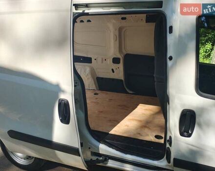 Белый Фиат Добло, объемом двигателя 1.25 л и пробегом 231 тыс. км за 9500 $, фото 18 на Automoto.ua