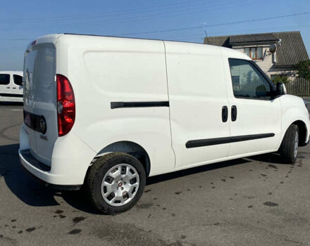 Белый Фиат Добло, объемом двигателя 1.6 л и пробегом 182 тыс. км за 11450 $, фото 3 на Automoto.ua