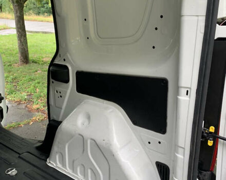 Белый Фиат Добло, объемом двигателя 1.3 л и пробегом 90 тыс. км за 13100 $, фото 33 на Automoto.ua