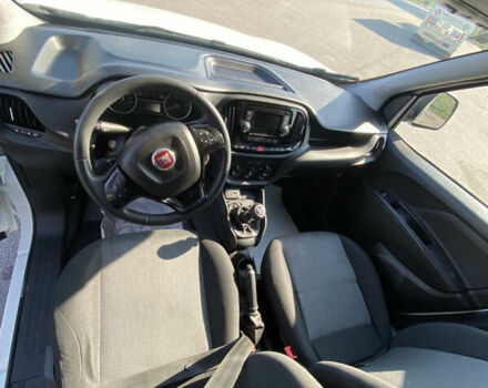 Белый Фиат Добло, объемом двигателя 1.6 л и пробегом 182 тыс. км за 11450 $, фото 22 на Automoto.ua
