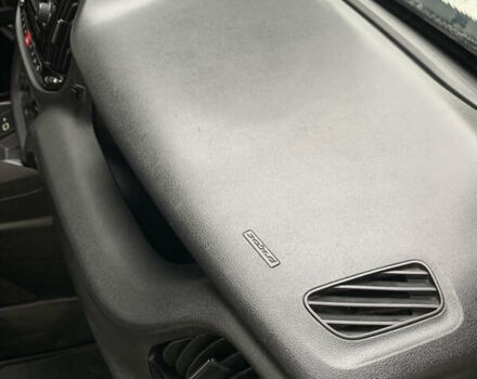 Белый Фиат Добло, объемом двигателя 1.3 л и пробегом 90 тыс. км за 13100 $, фото 24 на Automoto.ua