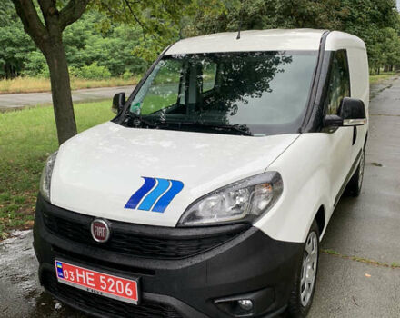 Белый Фиат Добло, объемом двигателя 1.3 л и пробегом 90 тыс. км за 13100 $, фото 10 на Automoto.ua