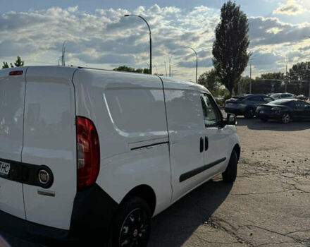 Белый Фиат Добло, объемом двигателя 1.37 л и пробегом 19 тыс. км за 15000 $, фото 6 на Automoto.ua