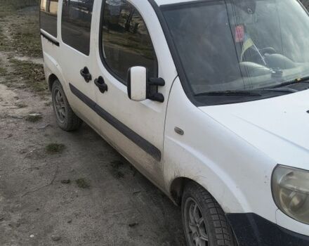 Білий Фіат Добло, об'ємом двигуна 1.9 л та пробігом 300 тис. км за 2900 $, фото 1 на Automoto.ua