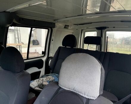 Белый Фиат Добло, объемом двигателя 1.9 л и пробегом 273 тыс. км за 4100 $, фото 5 на Automoto.ua