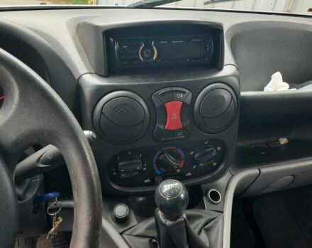 Білий Фіат Добло, об'ємом двигуна 1.3 л та пробігом 280 тис. км за 2550 $, фото 5 на Automoto.ua