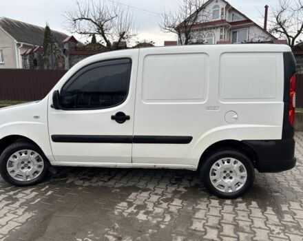 Белый Фиат Добло, объемом двигателя 1.4 л и пробегом 400 тыс. км за 3000 $, фото 7 на Automoto.ua