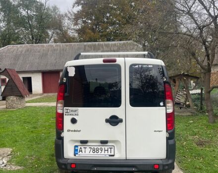 Белый Фиат Добло, объемом двигателя 1.2 л и пробегом 275 тыс. км за 3500 $, фото 5 на Automoto.ua