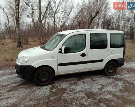 Білий Фіат Добло, об'ємом двигуна 1.2 л та пробігом 210 тис. км за 4000 $, фото 8 на Automoto.ua