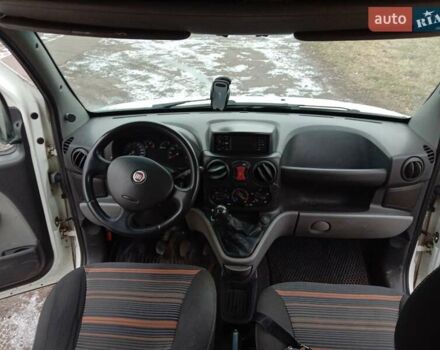 Білий Фіат Добло, об'ємом двигуна 1.2 л та пробігом 210 тис. км за 4000 $, фото 3 на Automoto.ua