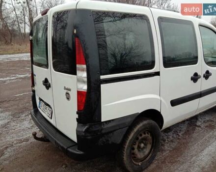 Білий Фіат Добло, об'ємом двигуна 1.2 л та пробігом 210 тис. км за 4000 $, фото 10 на Automoto.ua
