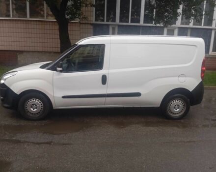 Білий Фіат Добло, об'ємом двигуна 1.2 л та пробігом 300 тис. км за 4300 $, фото 2 на Automoto.ua