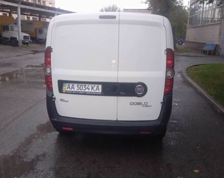 Білий Фіат Добло, об'ємом двигуна 1.2 л та пробігом 300 тис. км за 4300 $, фото 4 на Automoto.ua