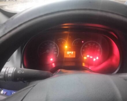 Білий Фіат Добло, об'ємом двигуна 1.2 л та пробігом 300 тис. км за 4300 $, фото 8 на Automoto.ua