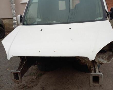 Белый Фиат Добло, объемом двигателя 1.3 л и пробегом 1000 тыс. км за 2362 $, фото 10 на Automoto.ua