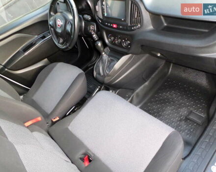 Белый Фиат Добло, объемом двигателя 1.3 л и пробегом 147 тыс. км за 11300 $, фото 26 на Automoto.ua