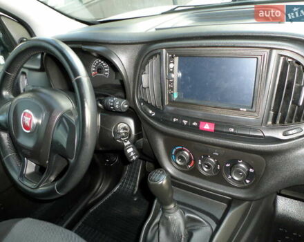 Белый Фиат Добло, объемом двигателя 1.3 л и пробегом 147 тыс. км за 11300 $, фото 27 на Automoto.ua