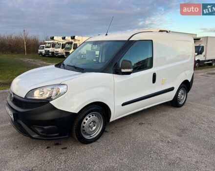 Білий Фіат Добло, об'ємом двигуна 1.3 л та пробігом 123 тис. км за 8698 $, фото 2 на Automoto.ua