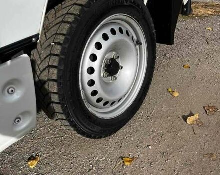 Белый Фиат Добло, объемом двигателя 1.6 л и пробегом 129 тыс. км за 16000 $, фото 10 на Automoto.ua