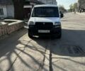 Белый Фиат Добло, объемом двигателя 1.9 л и пробегом 200 тыс. км за 1850 $, фото 1 на Automoto.ua