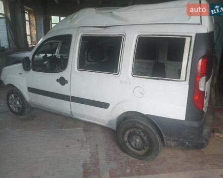 Білий Фіат Добло, об'ємом двигуна 1.9 л та пробігом 370 тис. км за 2900 $, фото 4 на Automoto.ua