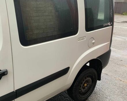 Білий Фіат Добло, об'ємом двигуна 1.2 л та пробігом 225 тис. км за 4749 $, фото 7 на Automoto.ua