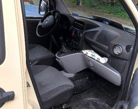 Білий Фіат Добло, об'ємом двигуна 1.4 л та пробігом 293 тис. км за 4150 $, фото 2 на Automoto.ua