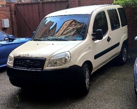 Білий Фіат Добло, об'ємом двигуна 1.4 л та пробігом 293 тис. км за 4150 $, фото 1 на Automoto.ua