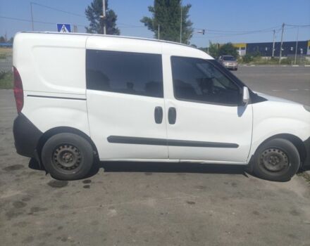 Белый Фиат Добло, объемом двигателя 1.6 л и пробегом 380 тыс. км за 3800 $, фото 6 на Automoto.ua