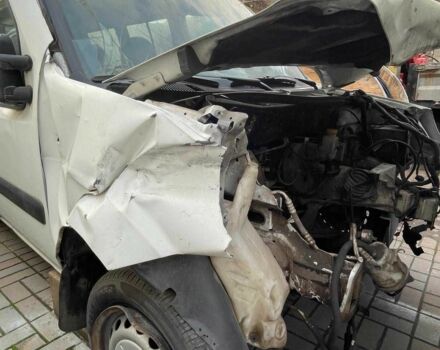 Білий Фіат Добло, об'ємом двигуна 1.2 л та пробігом 180 тис. км за 594 $, фото 2 на Automoto.ua