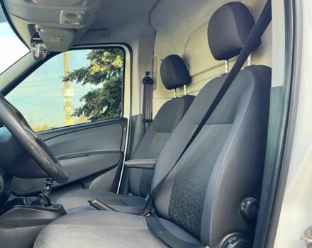 Белый Фиат Добло, объемом двигателя 1.6 л и пробегом 230 тыс. км за 7500 $, фото 16 на Automoto.ua