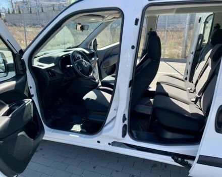 Белый Фиат Добло, объемом двигателя 2.4 л и пробегом 117 тыс. км за 11200 $, фото 9 на Automoto.ua
