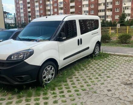 Белый Фиат Добло, объемом двигателя 1.4 л и пробегом 1000 тыс. км за 18800 $, фото 9 на Automoto.ua