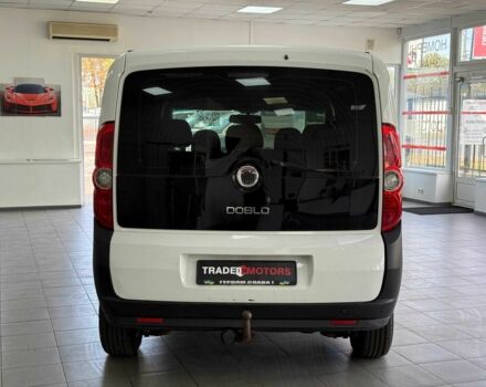 Білий Фіат Добло, об'ємом двигуна 1.3 л та пробігом 280 тис. км за 5490 $, фото 6 на Automoto.ua