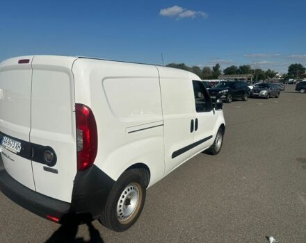 Белый Фиат Добло, объемом двигателя 1.4 л и пробегом 321 тыс. км за 7400 $, фото 5 на Automoto.ua