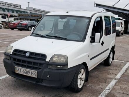 Белый Фиат Добло, объемом двигателя 1.9 л и пробегом 300 тыс. км за 2700 $, фото 1 на Automoto.ua