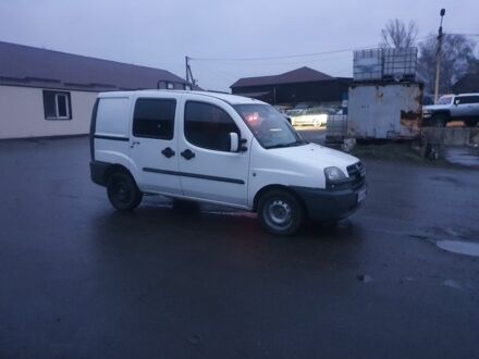 Білий Фіат Добло, об'ємом двигуна 1.9 л та пробігом 250 тис. км за 2000 $, фото 1 на Automoto.ua