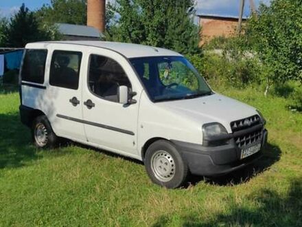 Белый Фиат Добло, объемом двигателя 1.91 л и пробегом 326 тыс. км за 3100 $, фото 1 на Automoto.ua