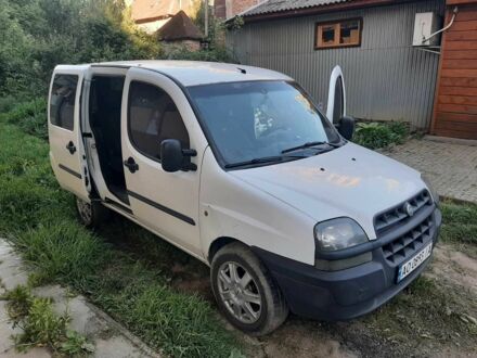 Фиат Добло 2002 в Хусте на Automoto.ua Белый Фиат Добло, объемом двигателя 1.9 л и пробегом 300 тыс. км за 3500 $, фото 1 на Automoto.ua