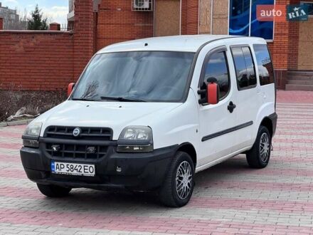 Фиат Добло 2003 в Запорожье на Automoto.ua Белый Фиат Добло, объемом двигателя 1.9 л и пробегом 250 тыс. км за 3250 $, фото 1 на Automoto.ua