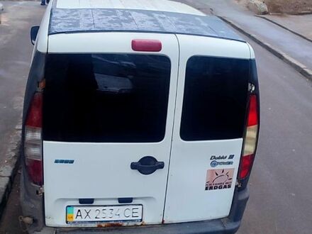 Фиат Добло 2003 в Харькове на Automoto.ua Белый Фиат Добло, объемом двигателя 16 л и пробегом 300 тыс. км за 2500 $, фото 1 на Automoto.ua