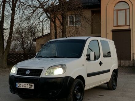Фиат Добло 2006 в Заречном на Automoto.ua Белый Фиат Добло, объемом двигателя 1.2 л и пробегом 300 тыс. км за 4000 $, фото 1 на Automoto.ua