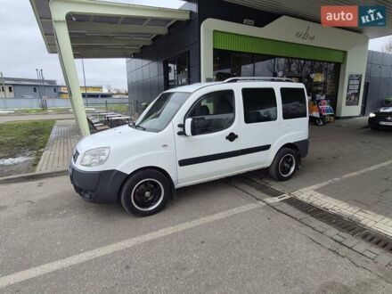 Білий Фіат Добло, об'ємом двигуна 1.91 л та пробігом 369 тис. км за 4400 $, фото 1 на Automoto.ua