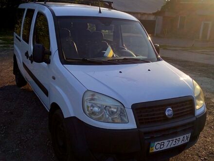 Фиат Добло 2006 в Чернигове на Automoto.ua Белый Фиат Добло, объемом двигателя 1.2 л и пробегом 0 тыс. км за 3700 $, фото 1 на Automoto.ua