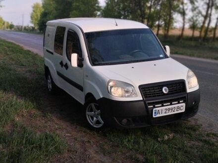 Фіат Добло 2007 у Ставище на Automoto.ua Білий Фіат Добло, об'ємом двигуна 1.9 л та пробігом 339 тис. км за 3800 $, фото 1 на Automoto.ua