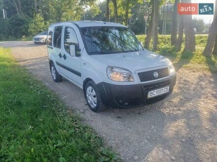 Фиат Добло 2007 в Стрые на Automoto.ua Белый Фиат Добло, объемом двигателя 1.3 л и пробегом 311 тыс. км за 3750 $, фото 1 на Automoto.ua