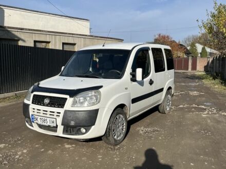 Білий Фіат Добло, об'ємом двигуна 1.9 л та пробігом 290 тис. км за 3650 $, фото 1 на Automoto.ua