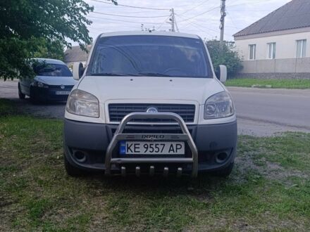 Фиат Добло 2007 в Днепре (Днепропетровске) на Automoto.ua Белый Фиат Добло, объемом двигателя 1.9 л и пробегом 316 тыс. км за 5999 $, фото 1 на Automoto.ua