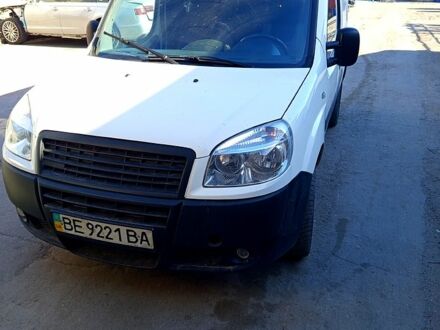 Білий Фіат Добло, об'ємом двигуна 1.4 л та пробігом 210 тис. км за 3700 $, фото 1 на Automoto.ua